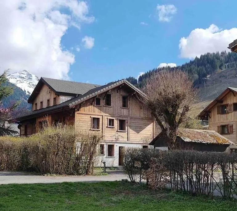 Le Petit Poucet Appartement Rez-De-Chaussee Avec Grand Jardin Morzine